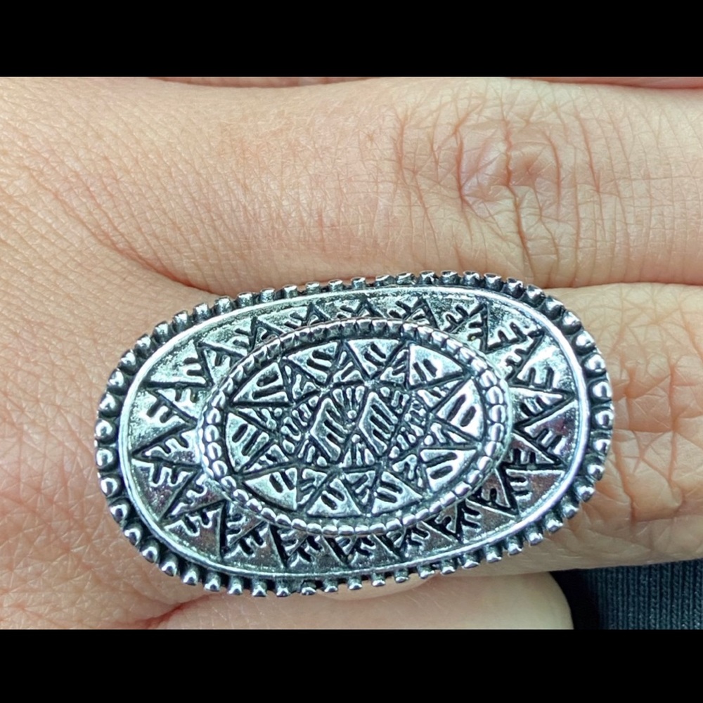 BN STERLING SILVER WOMENS RING - Picture 2 of 3
